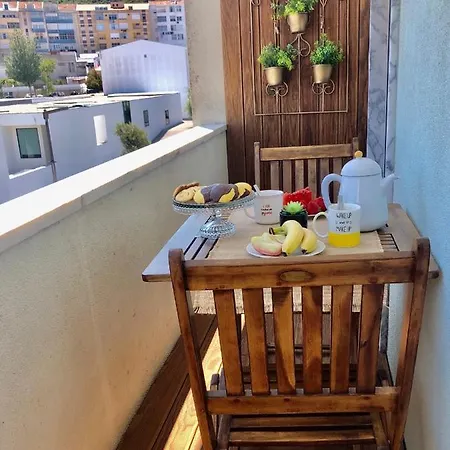 Apartamento T1 No Centro Te-U Torres Vedras Exterior foto